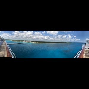 Meet your Posher, Curtis